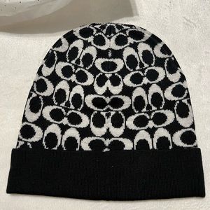 NWT Coach beanie
